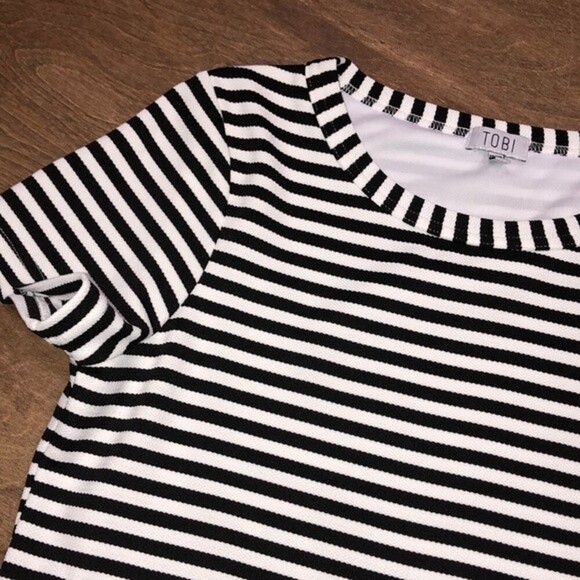 TOBI size xsmall black & white shift dress - Picture 1 of 7